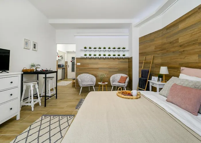 Great Market Hall Cozy Studio In A Quiet Street